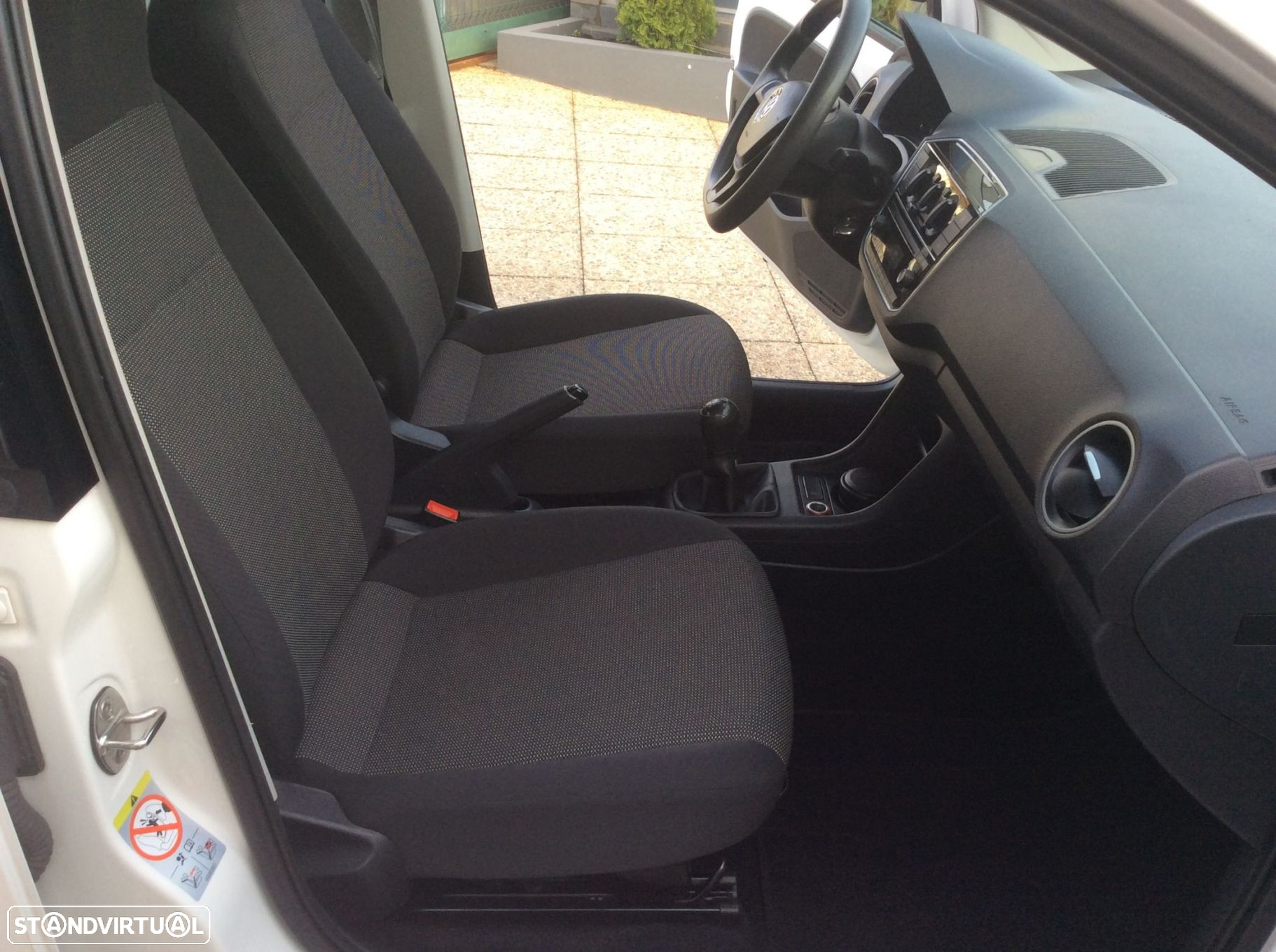 VW Up! - 33