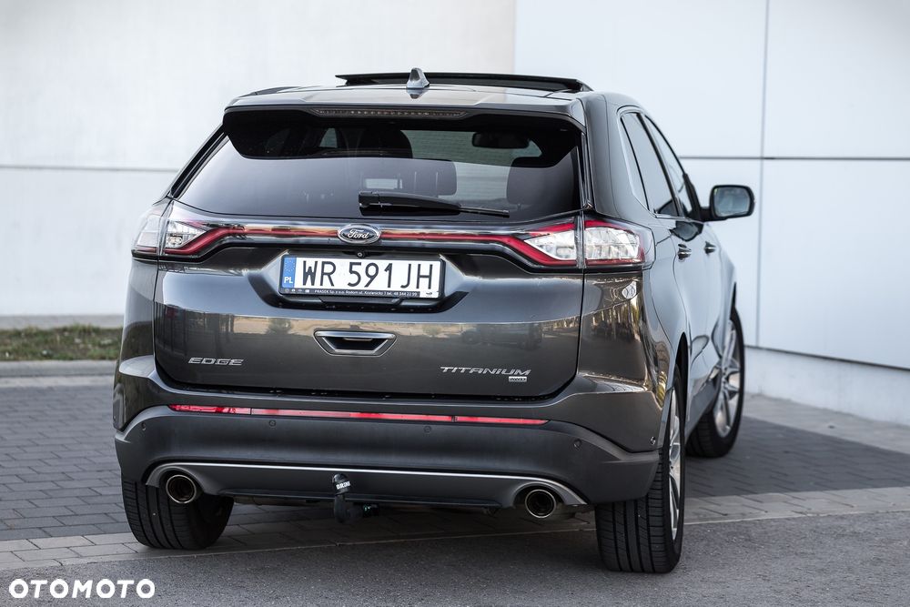 Ford Edge - 8