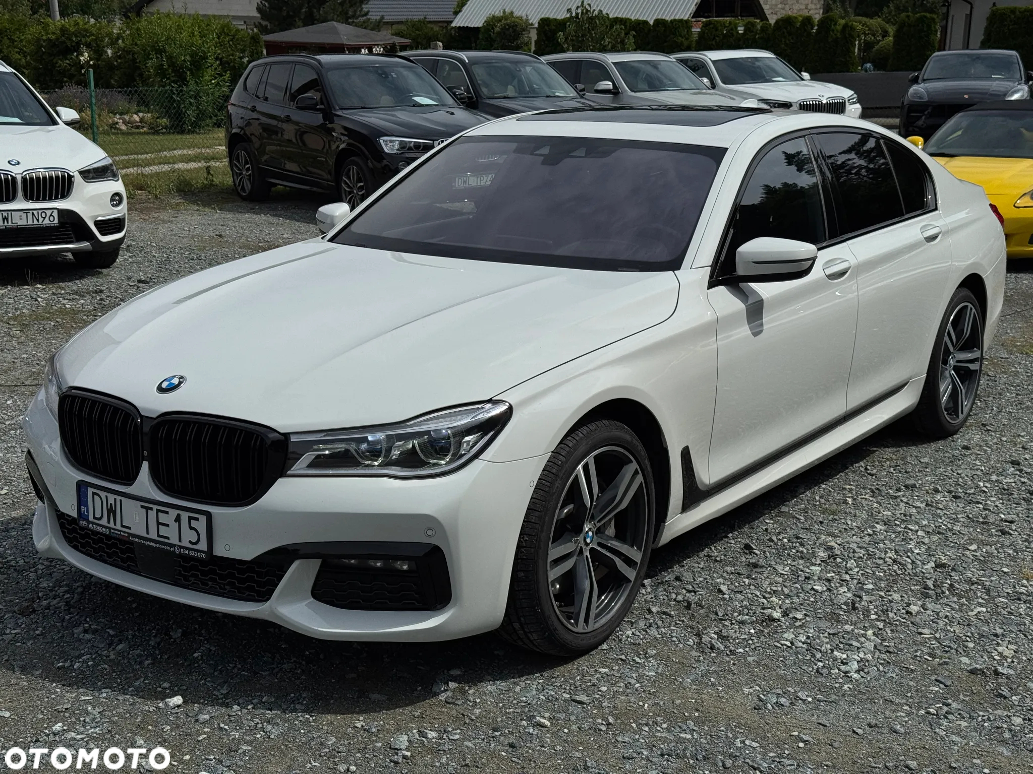 BMW Seria 7 750i xDrive - 5