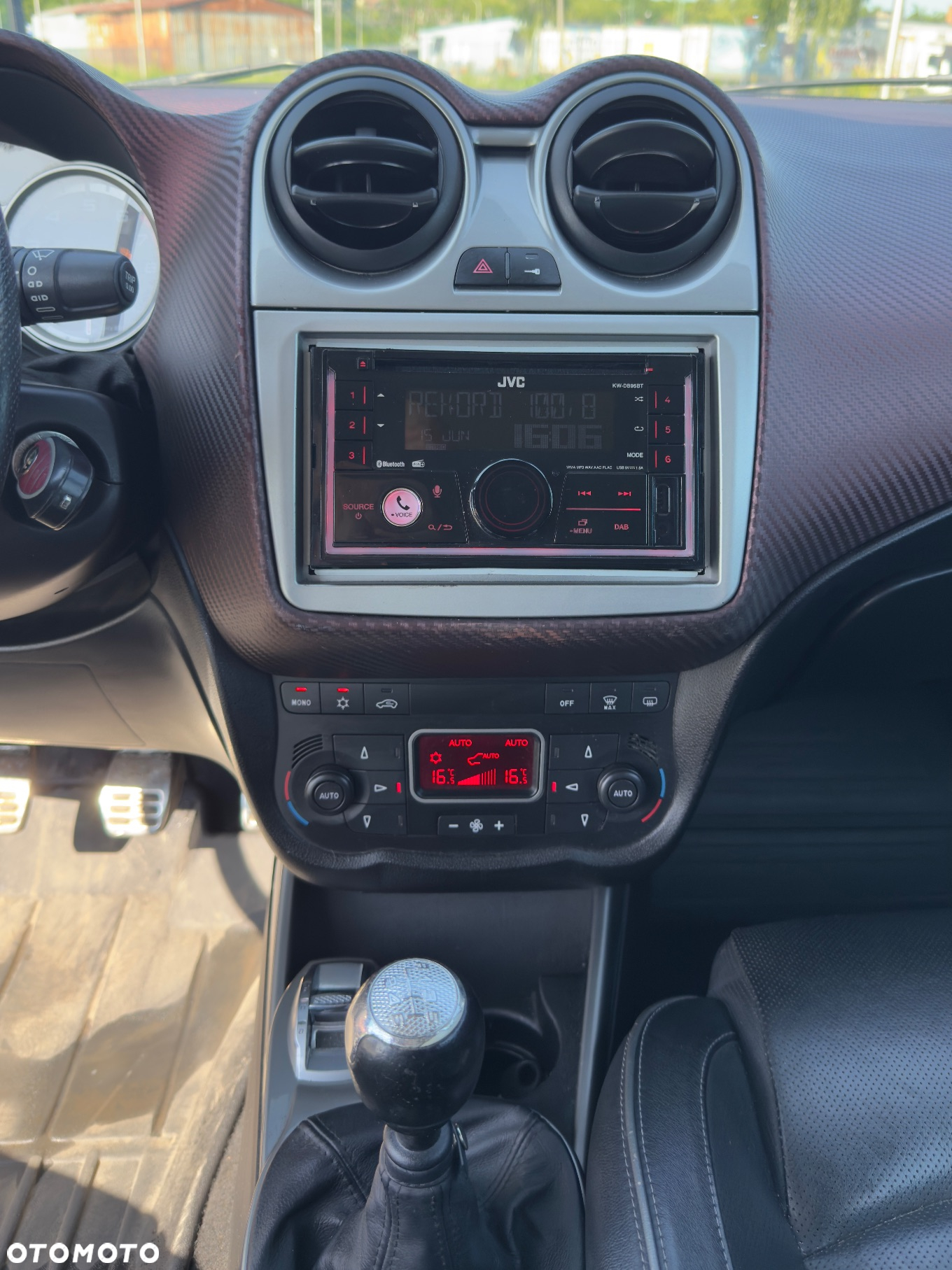 Alfa Romeo Mito - 31