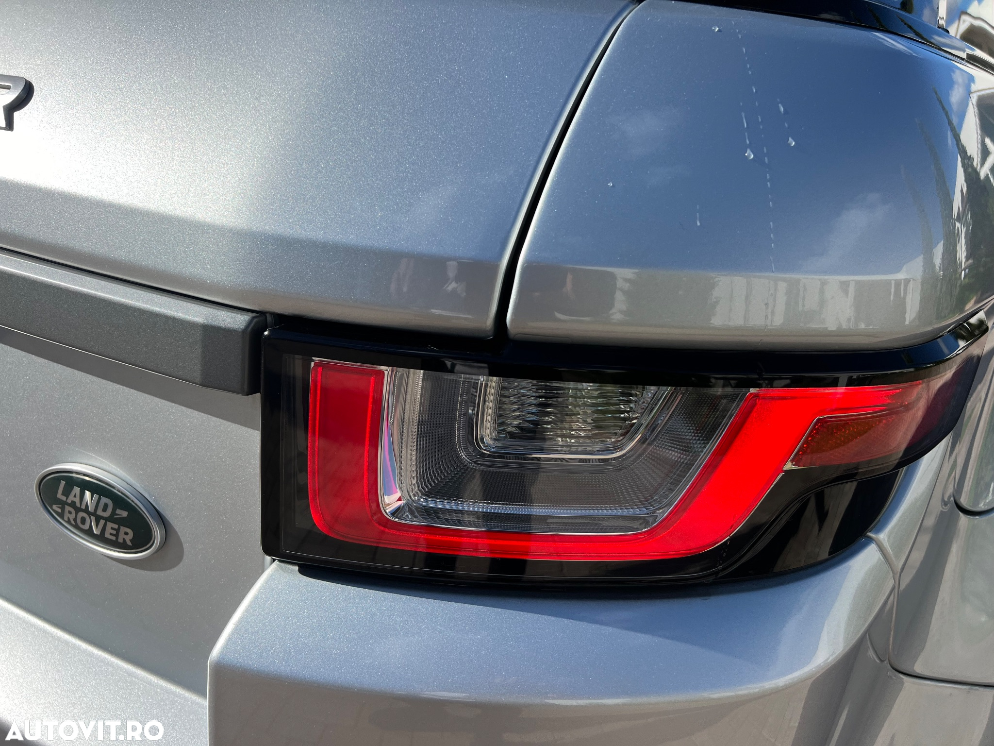 Land Rover Range Rover Evoque - 31