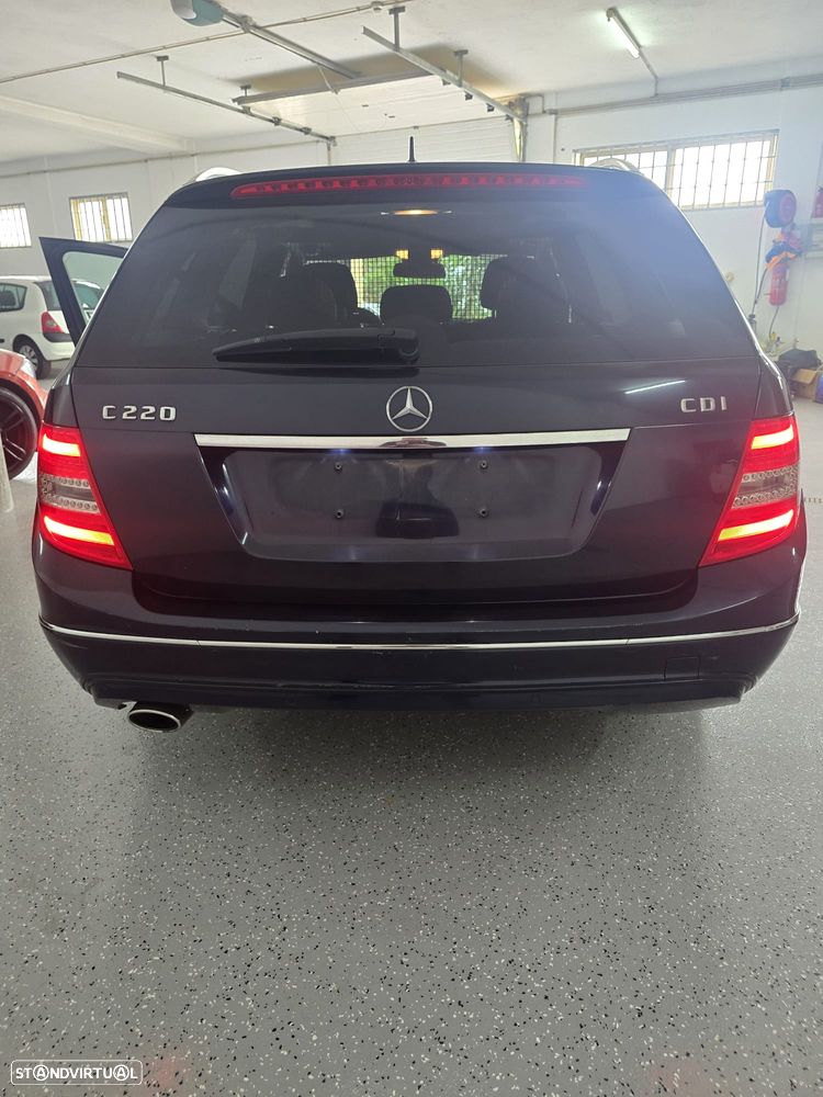 Mercedes-Benz C 220 Station CDI DPF (BlueEFFICIENCY) Avantgarde - 2