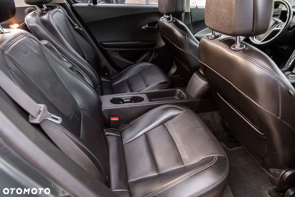 Opel Ampera - 30