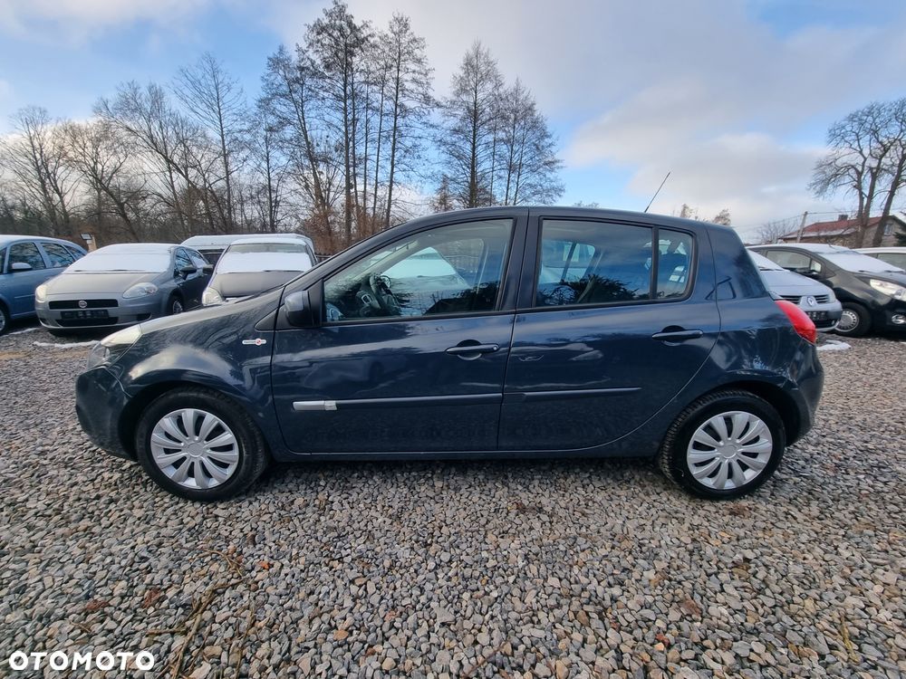 Renault Clio 1.2 16V 75 Yahoo - 7