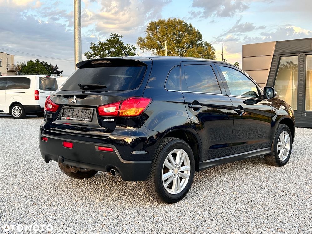 Mitsubishi ASX - 11