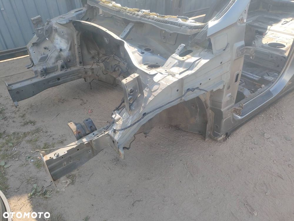 ĆWIARTKA PODŁUŻNICA LEWY PRZÓD HYUNDAI SANTA FE III - 1