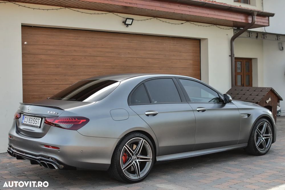 Mercedes-Benz E AMG 63 S 4Matic+ AMG Speedshift MCT-9G - 6