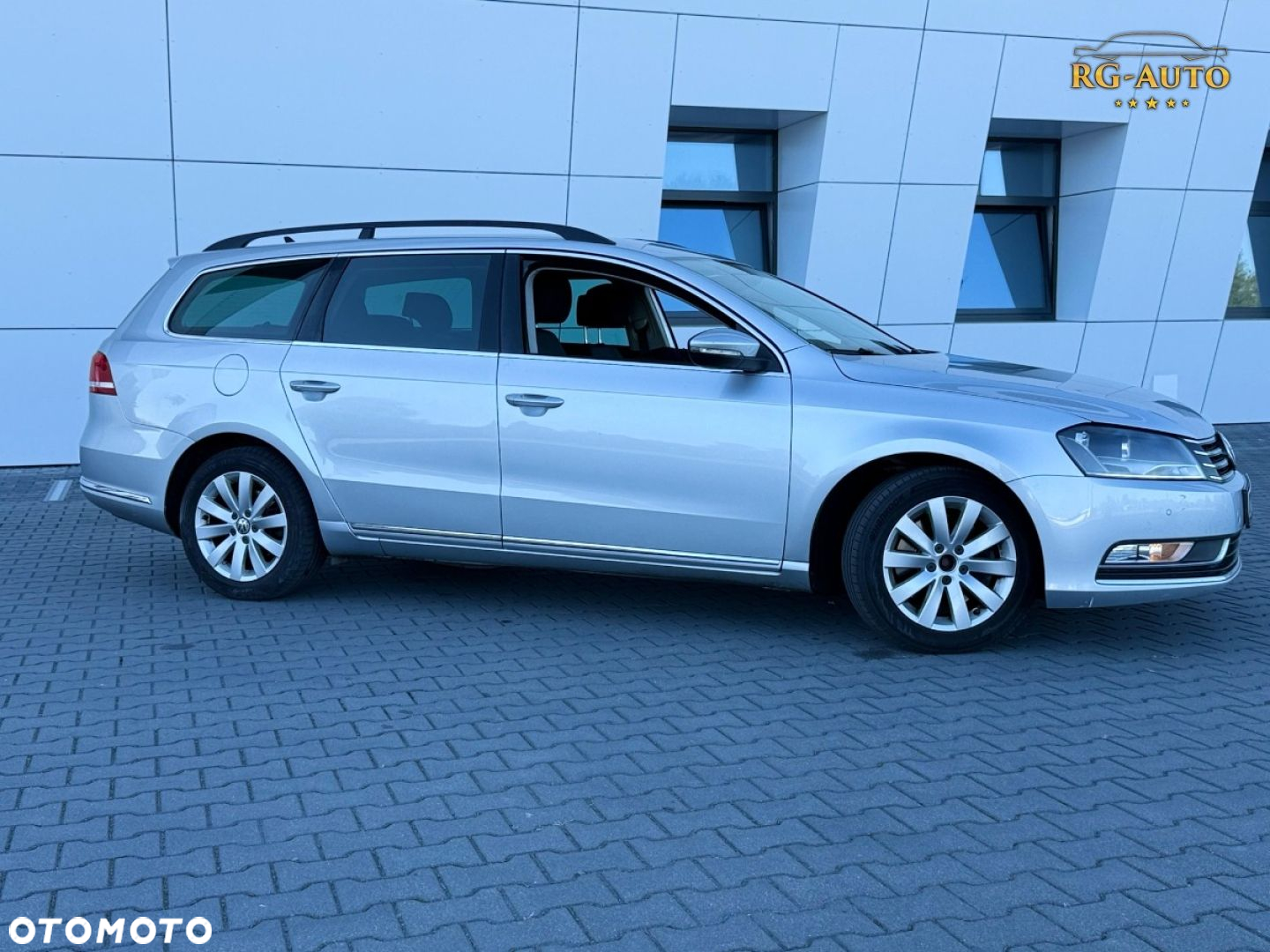 Volkswagen Passat - 15