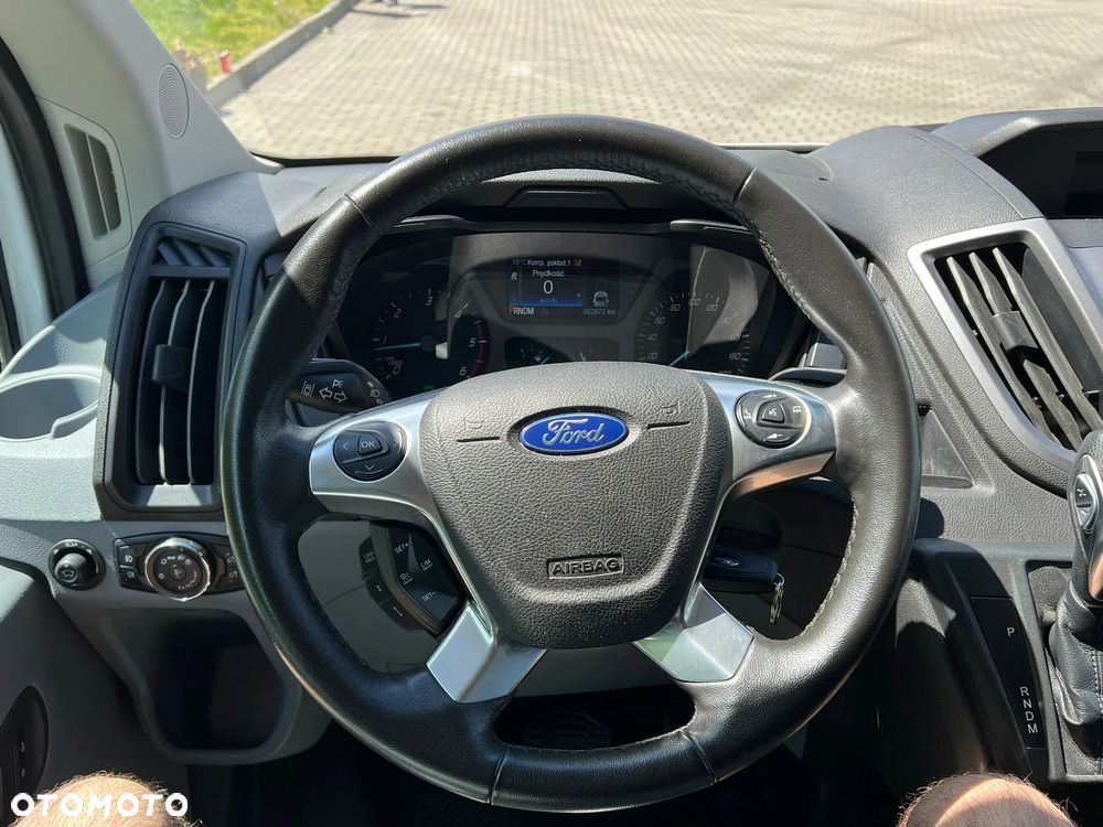 Ford Transit - 7