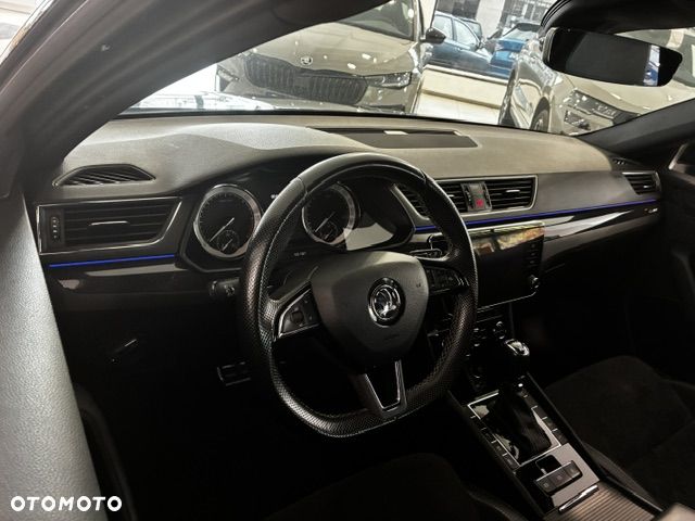 Skoda Superb 2.0 TDI SCR 4x4 Sportline DSG - 10