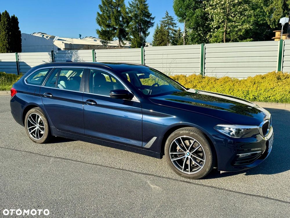 BMW Seria 5 520d Sport Line sport - 9