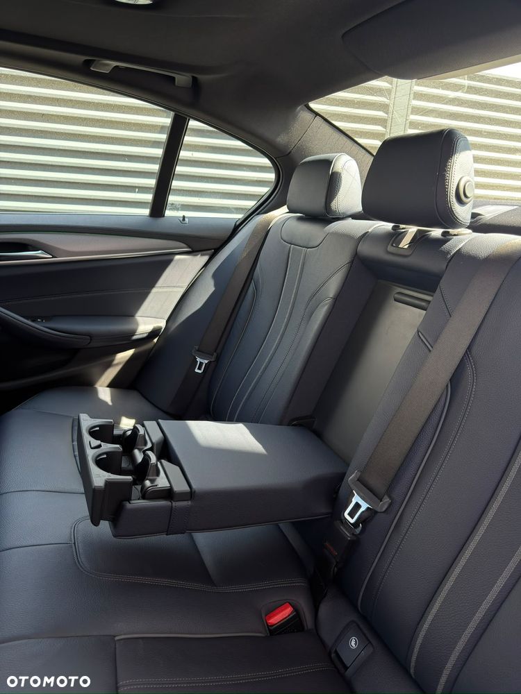 BMW Seria 5 - 27