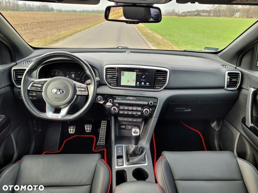 Kia Sportage - 16