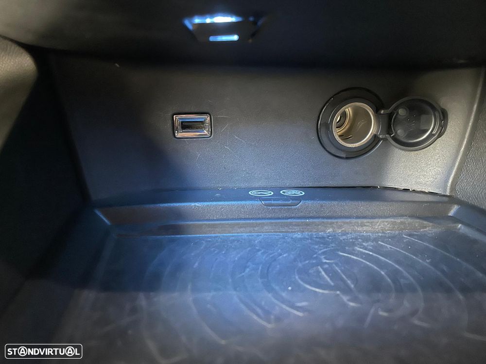 Peugeot 3008 1.2 PureTech GT Line EAT6 - 16