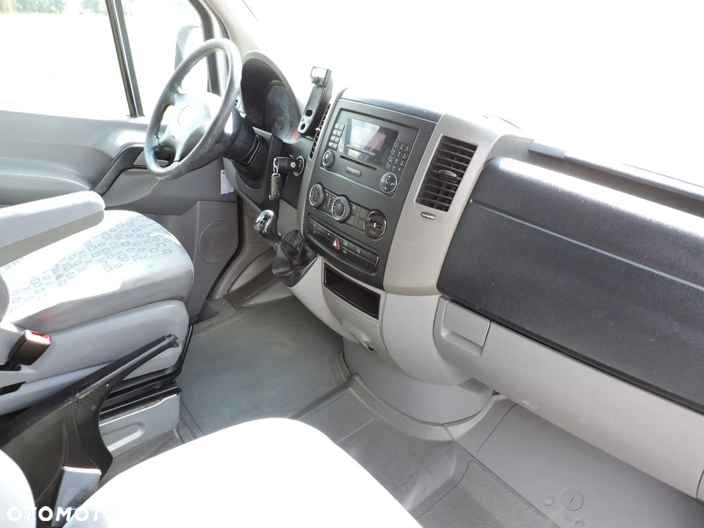 Volkswagen Crafter - 10