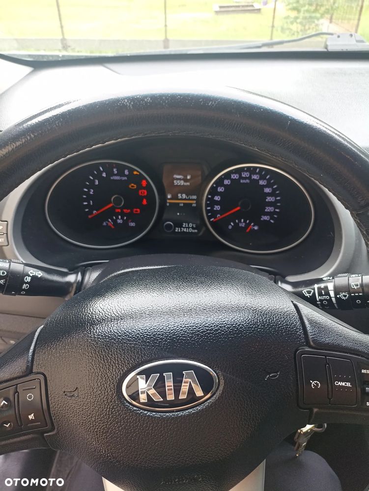Kia Sportage - 14