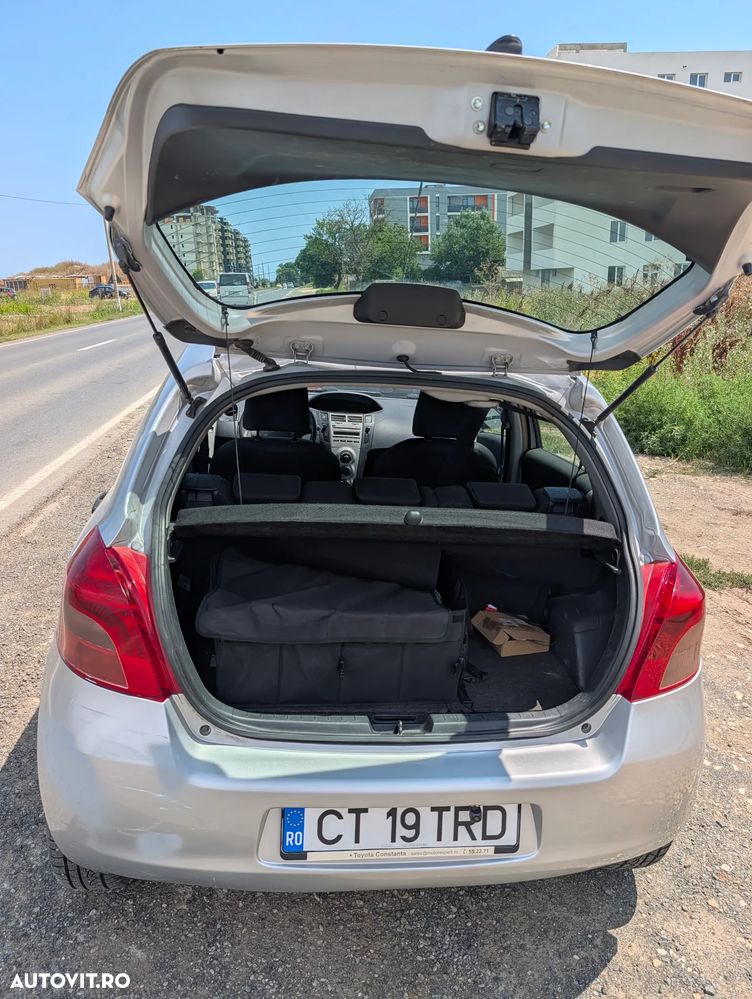 Toyota Yaris - 9
