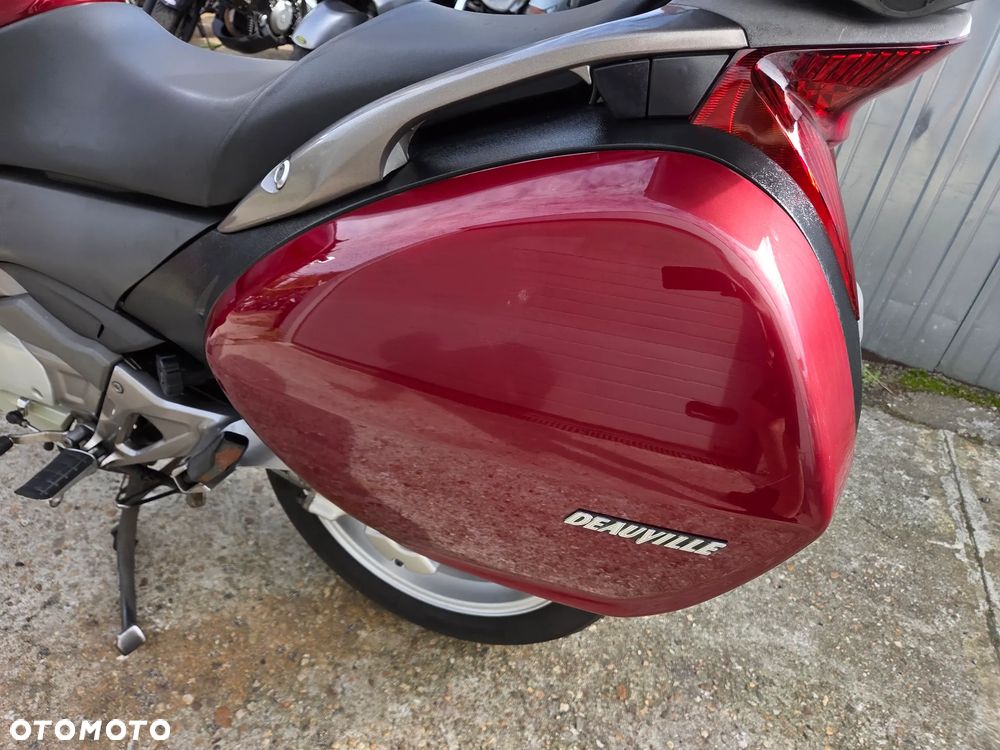 Honda Deauville - 27