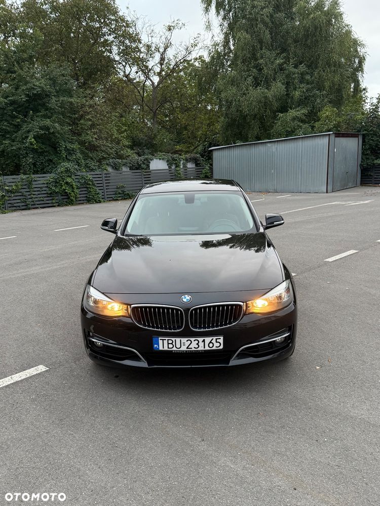 BMW Seria 3 318d Luxury Line - 7