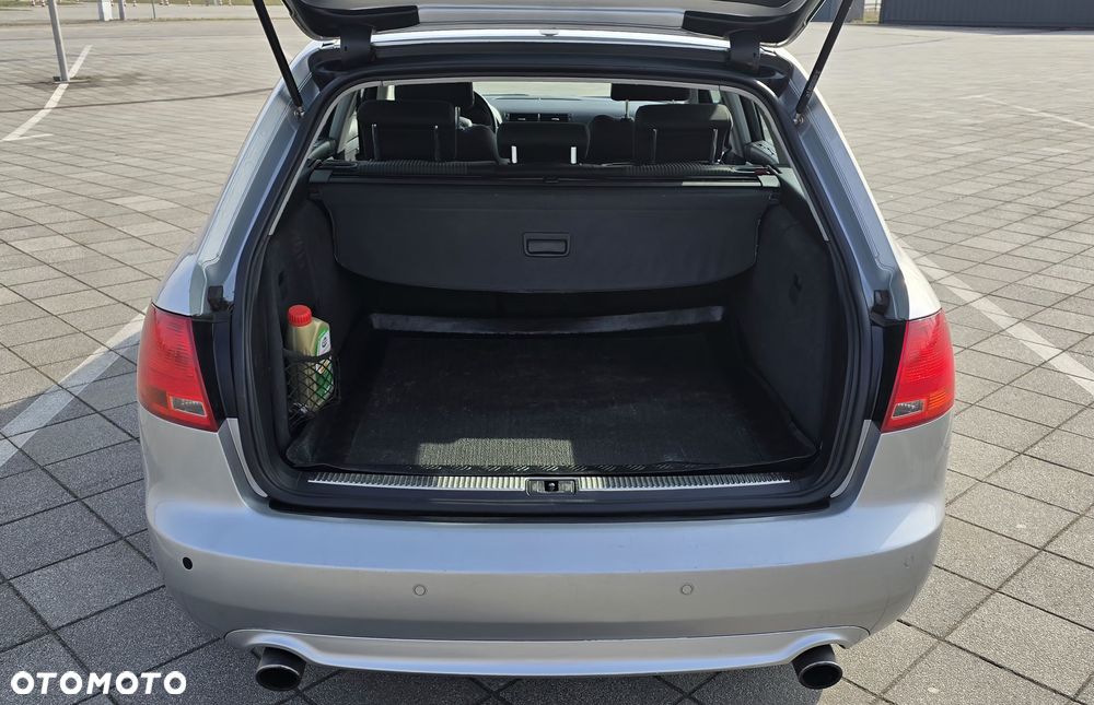 Audi A4 Avant 2.0T FSI - 8