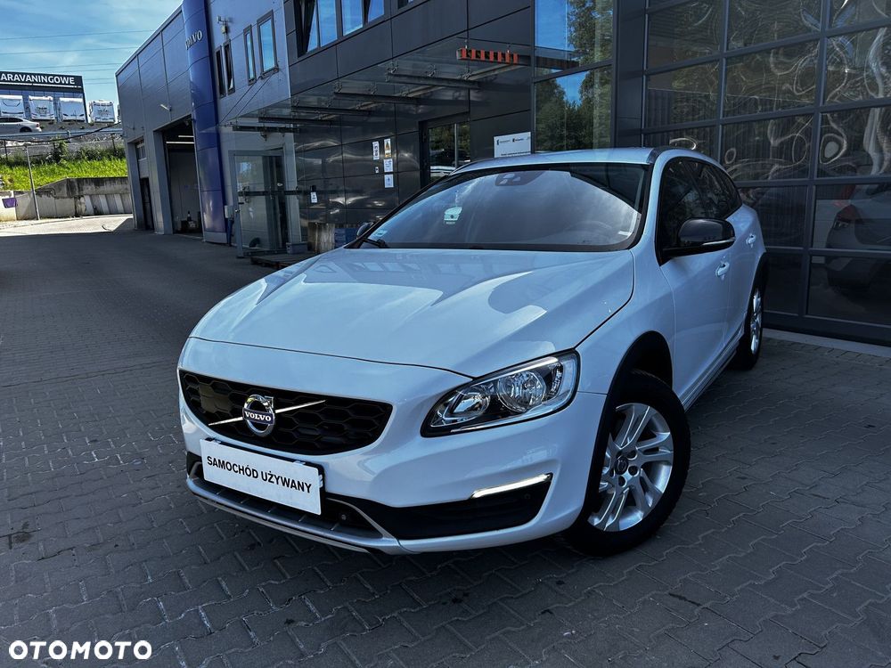 Volvo V60 Cross Country - 4