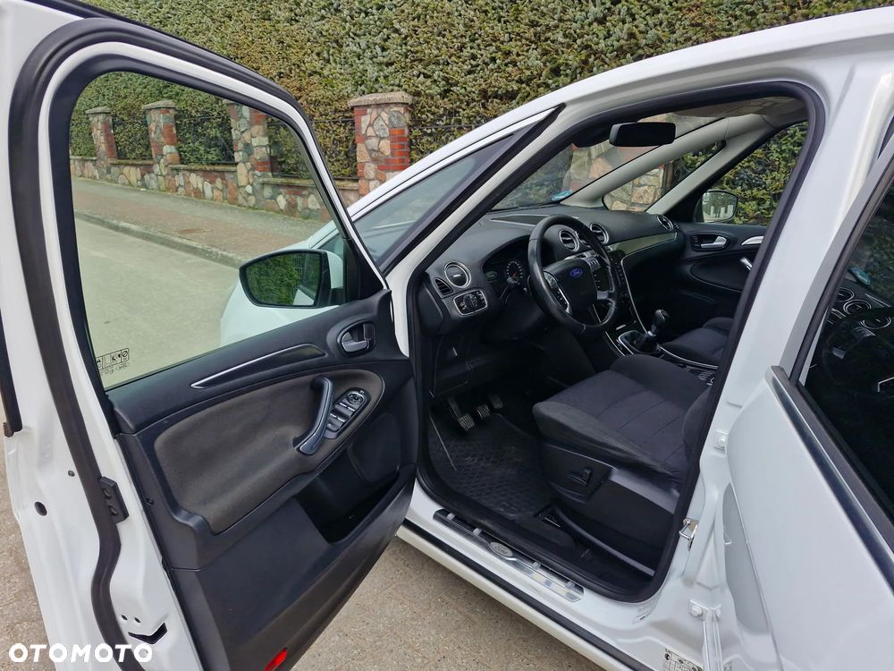 Ford S-Max 2.0 TDCi DPF Titanium - 20