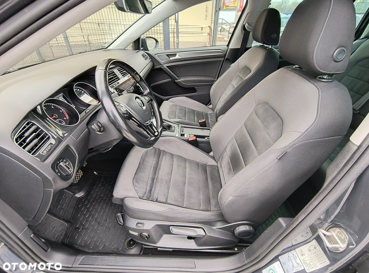 Volkswagen Golf 2.0 BlueTDI DSG Highline - 9