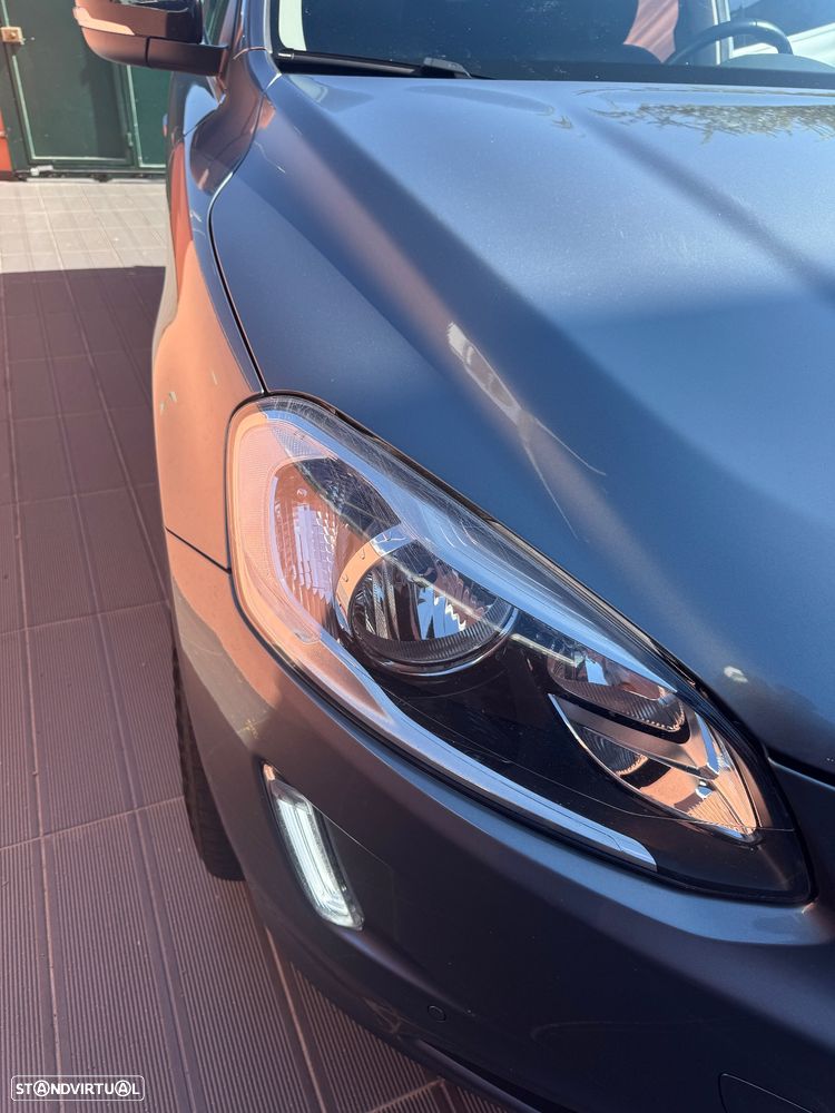 Volvo XC 60 2.0 D4 Momentum - 7