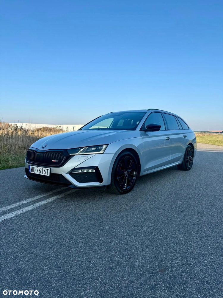 Skoda Octavia 2.0 TDI DSG 4x4 RS Plus - 1