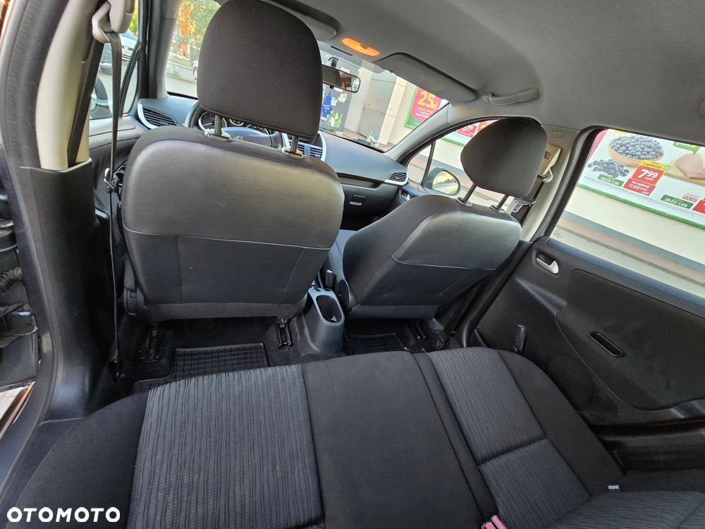 Peugeot 207 1.4 Trendy - 13
