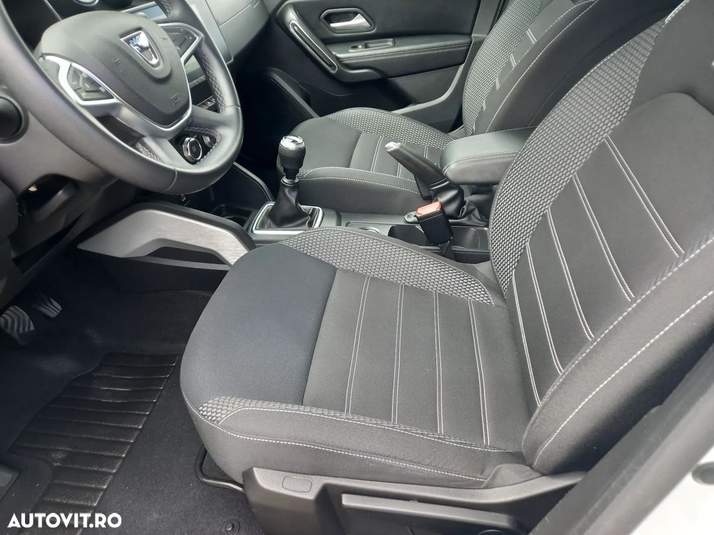 Dacia Duster 1.5 Blue dCi Prestige - 12