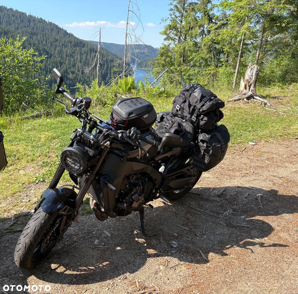 Yamaha XSR - 1