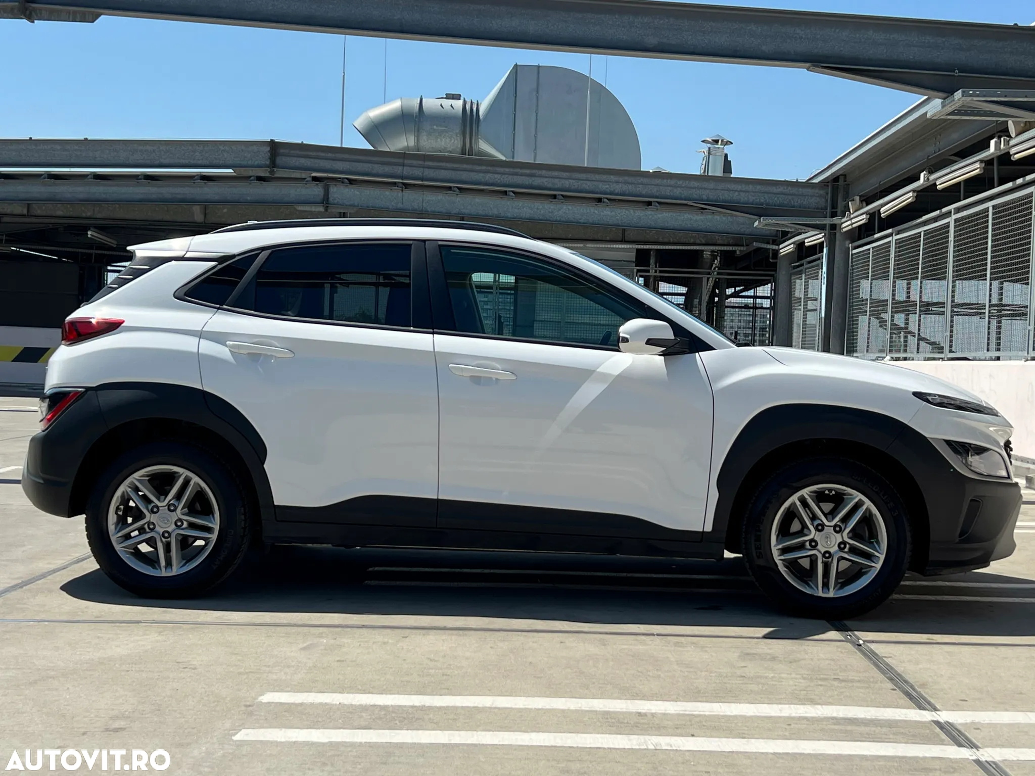 Hyundai KONA 1.0 T-GDI 120 CP 6MT 2WD Highway - 8