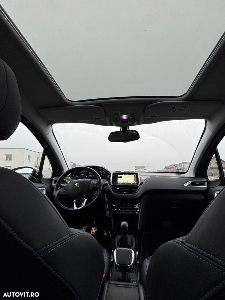 Peugeot 2008 PureTech 110 Stop&Start Crossway - 9