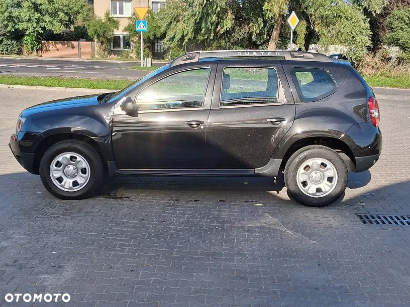 Dacia Duster 1.6 16V 4x4 Laureate - 8