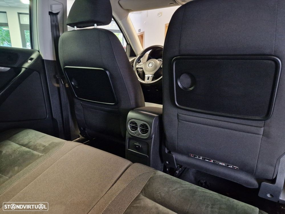 VW Tiguan 2.0 TDi Sport BlueMotion - 16