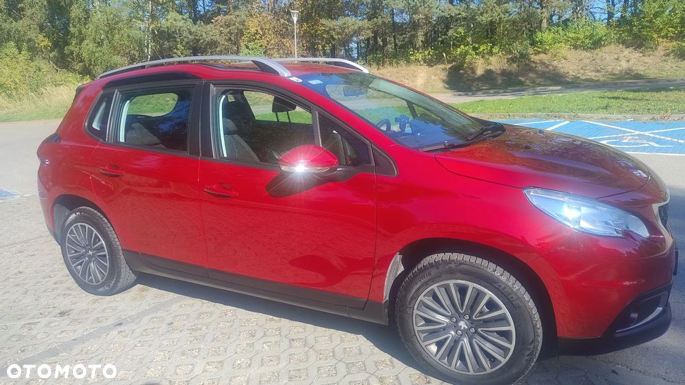 Peugeot 2008 PureTech 110 Stop&Start Style - 4