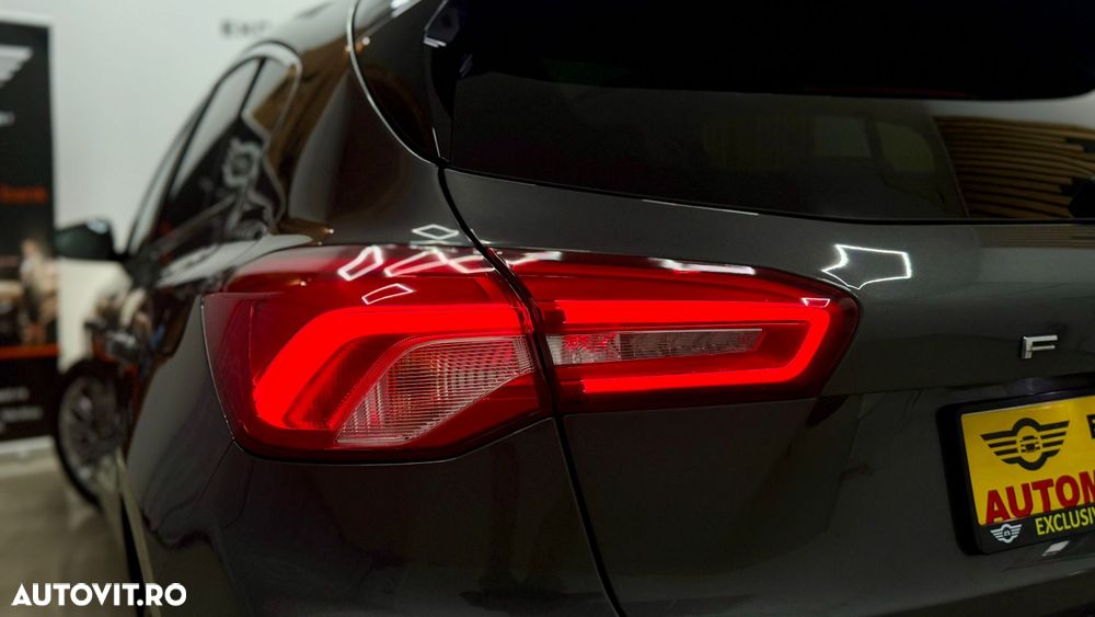 Ford Focus 1.5 EcoBlue Titanium Business - 36