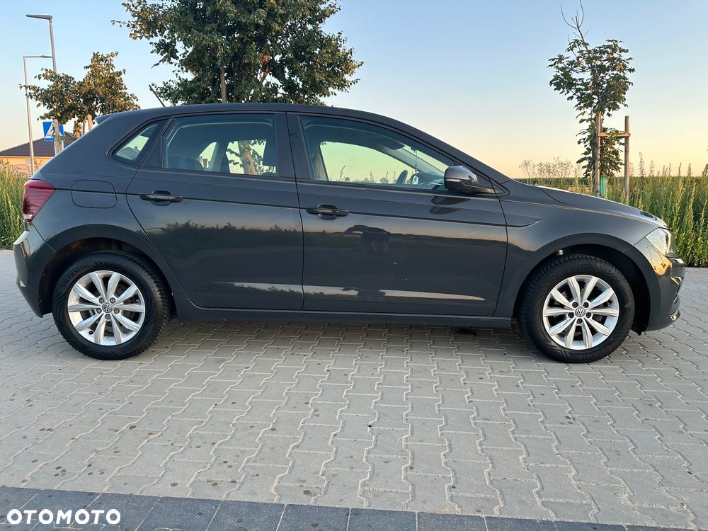 Volkswagen Polo - 11