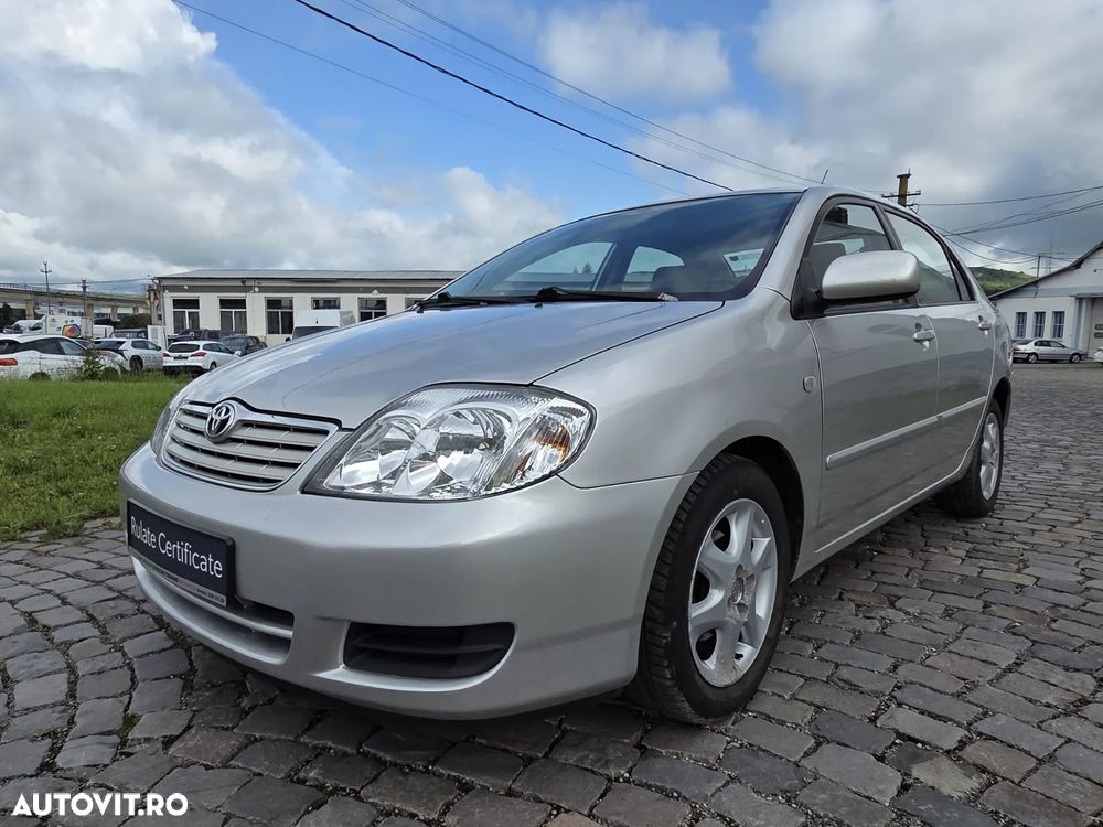 Toyota Corolla 1.6 Sdn. Xellence - 7