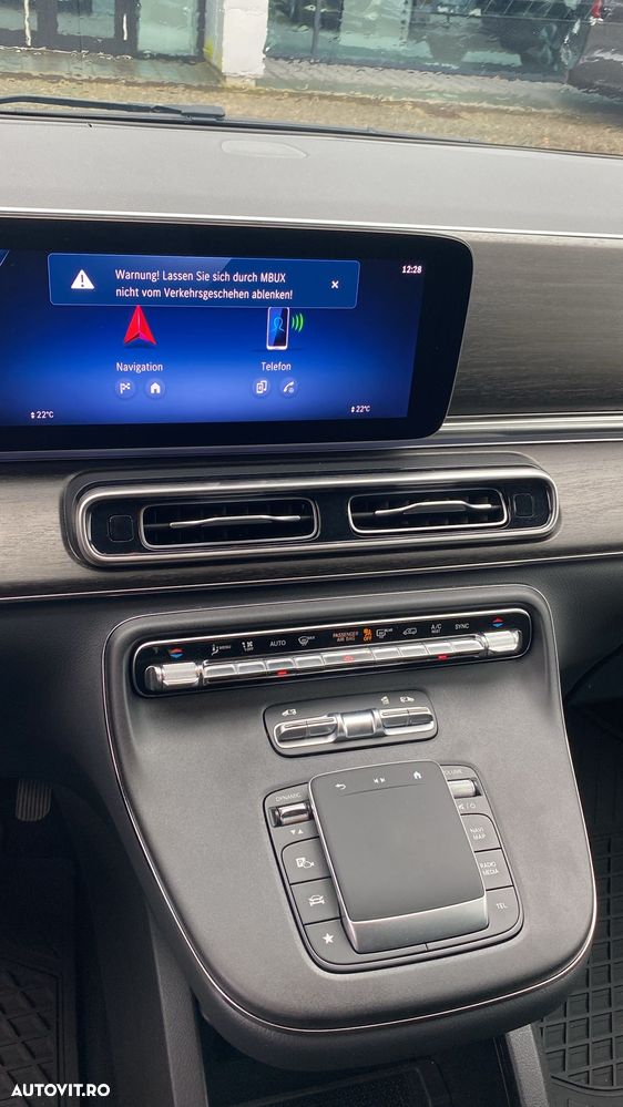 Mercedes-Benz V 300 d Combi Lung 237 CP AWD 9AT AVANTGARDE EDITION - 11