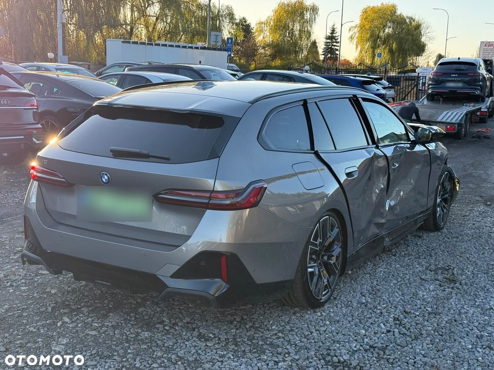 BMW i5 83.9kWh eDrive40 - 3