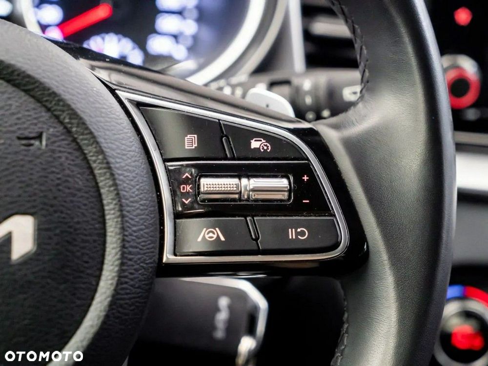 Kia XCeed 1.5 T-GDI M DCT - 24