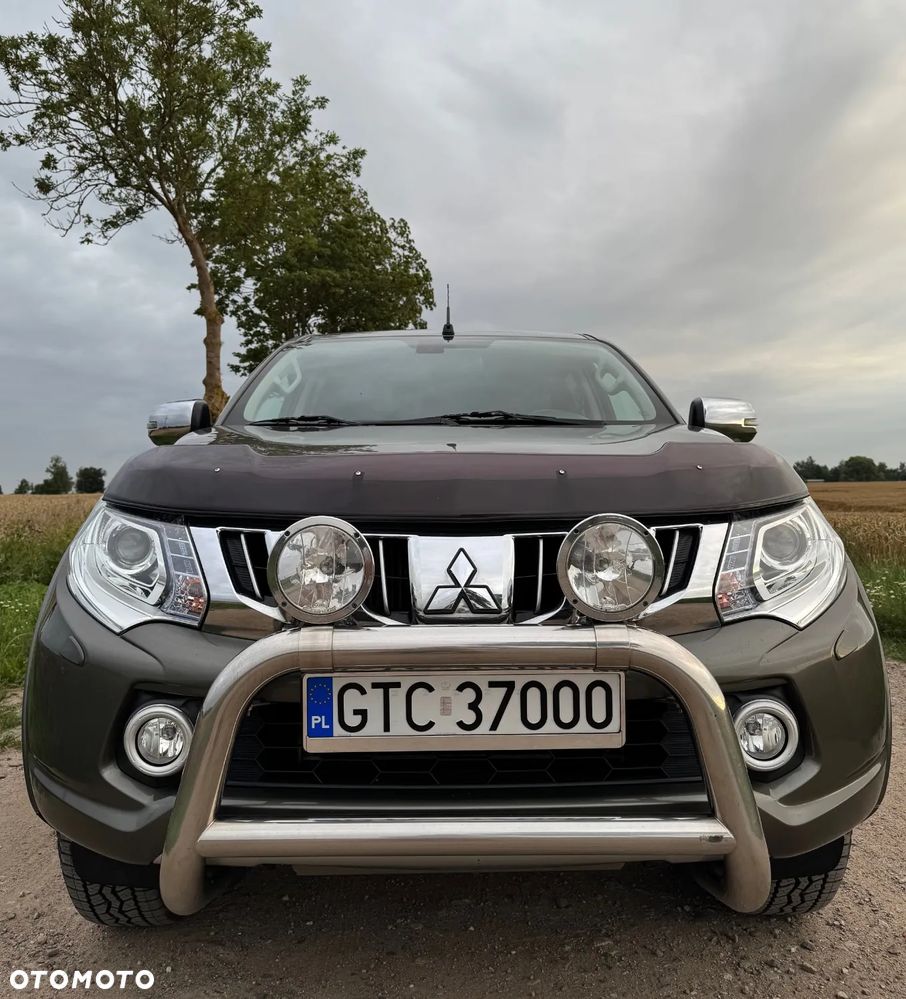 Mitsubishi L200 2.4 d DC Instyle Premiere Edition - 5