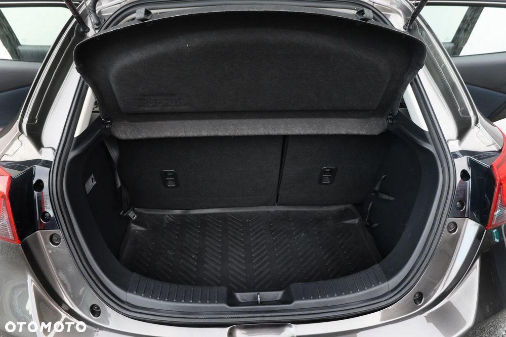 Mazda 2 1.5 Skyenergy - 23