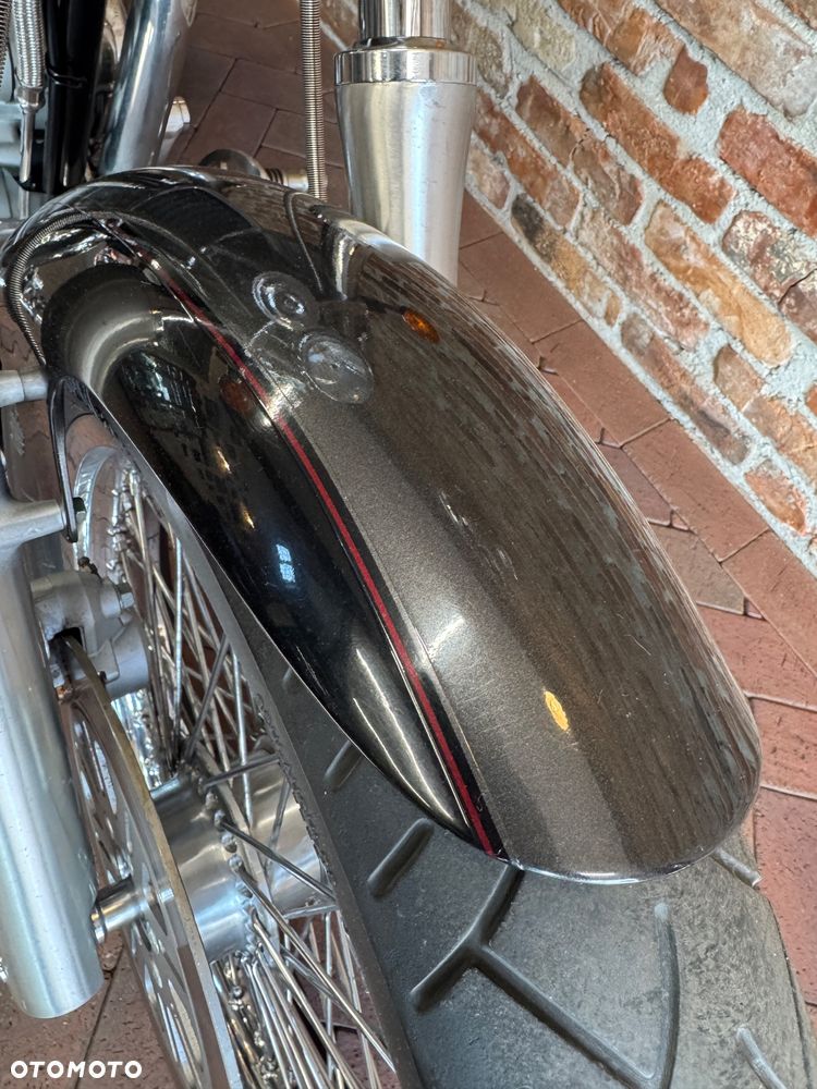 Suzuki Intruder - 23