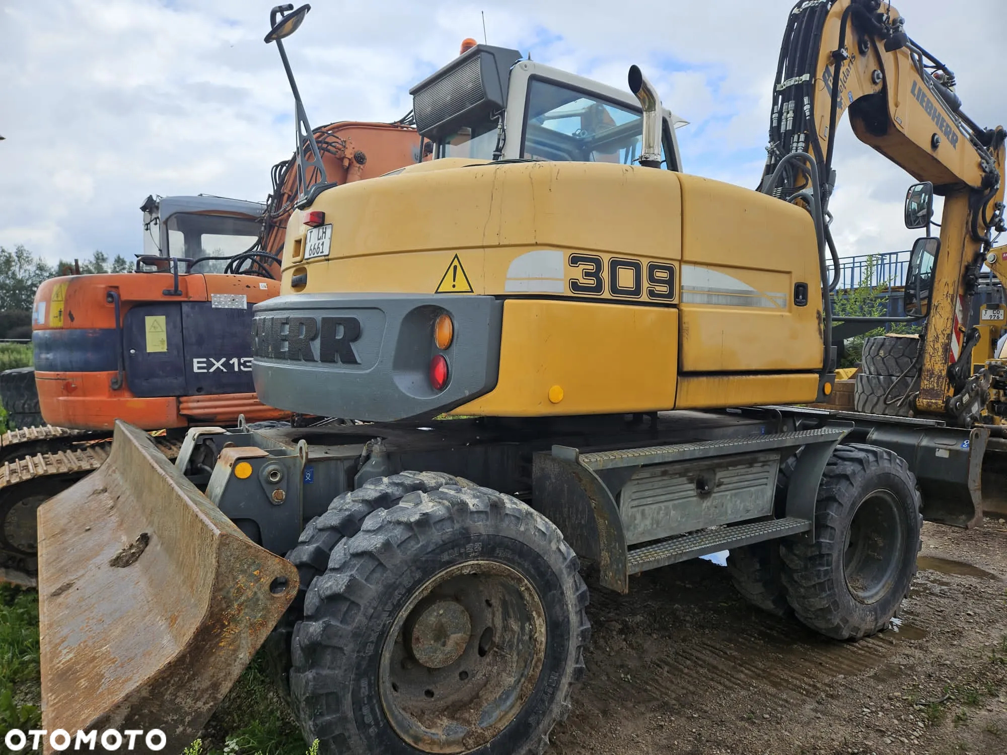 Liebherr 309 - 4