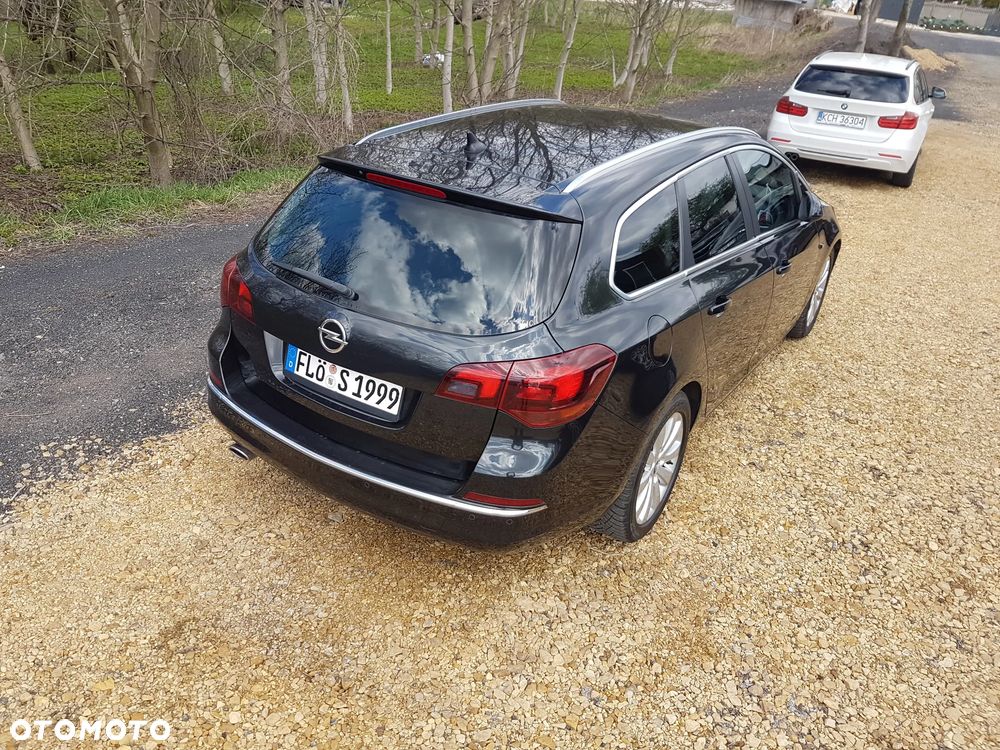 Opel Astra 2.0 CDTI DPF ecoFLEX SportsTourer Start/Stop Exklusiv - 10