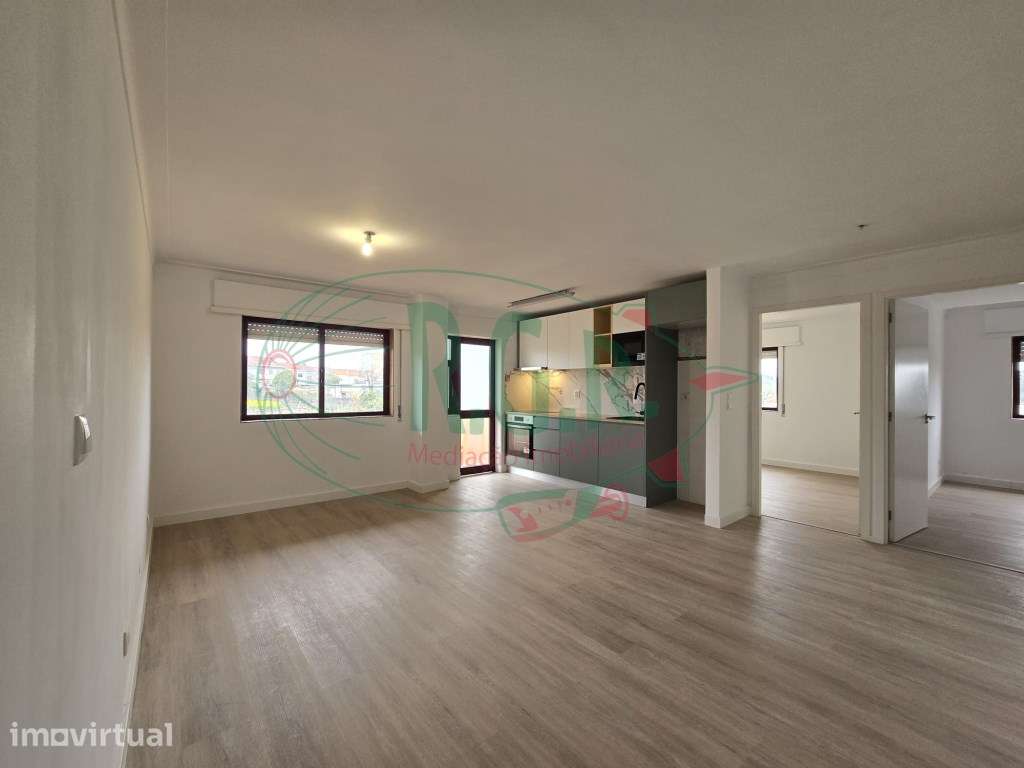 APARTAMENTO T2 - A 2 km Estação RIO TINTO - Grande imagem: 3/21