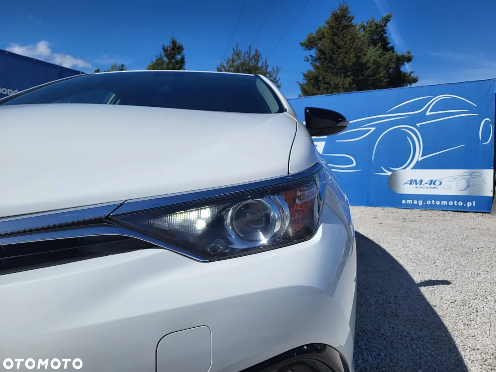 Toyota Auris - 11
